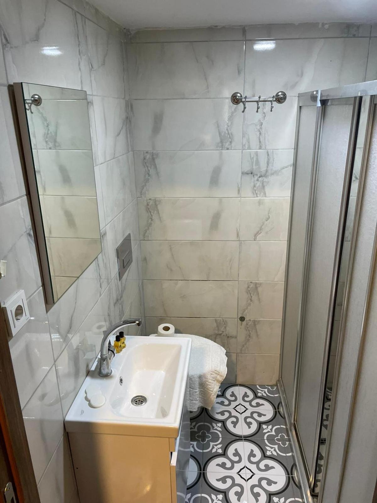 Hotel Otağ Istanboel Buitenkant foto