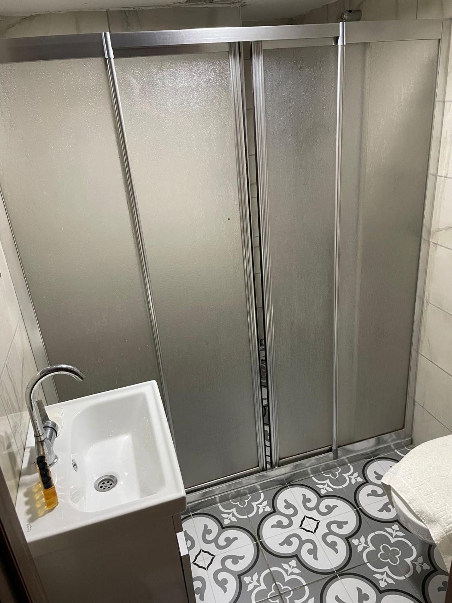 Hotel Otağ Istanboel Buitenkant foto